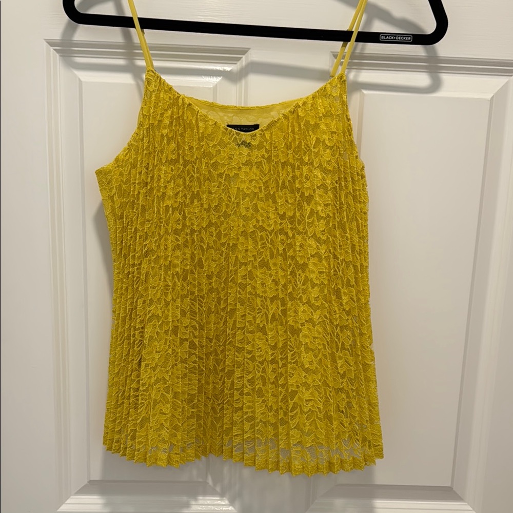 NWT Ann Taylor Pleated Lace Tank Top
